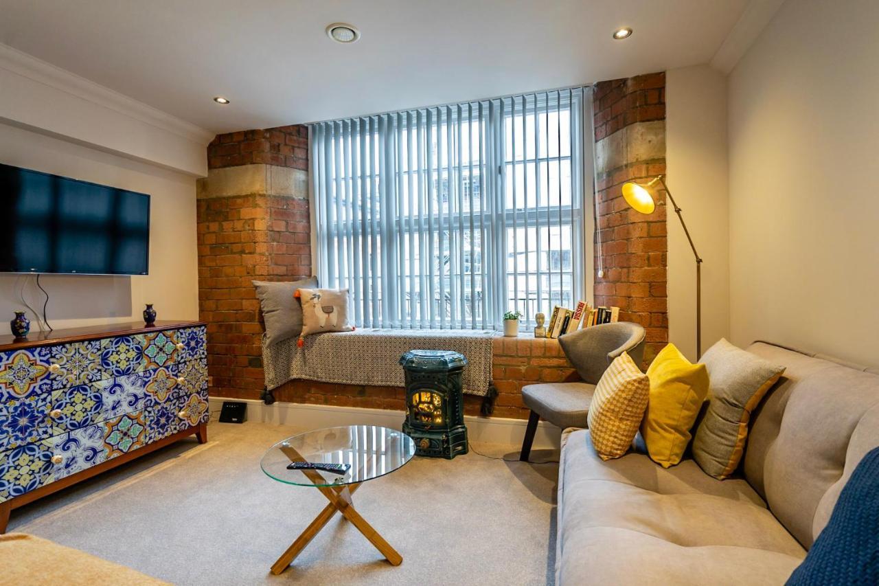 48 Cocoa Suites York Bagian luar foto